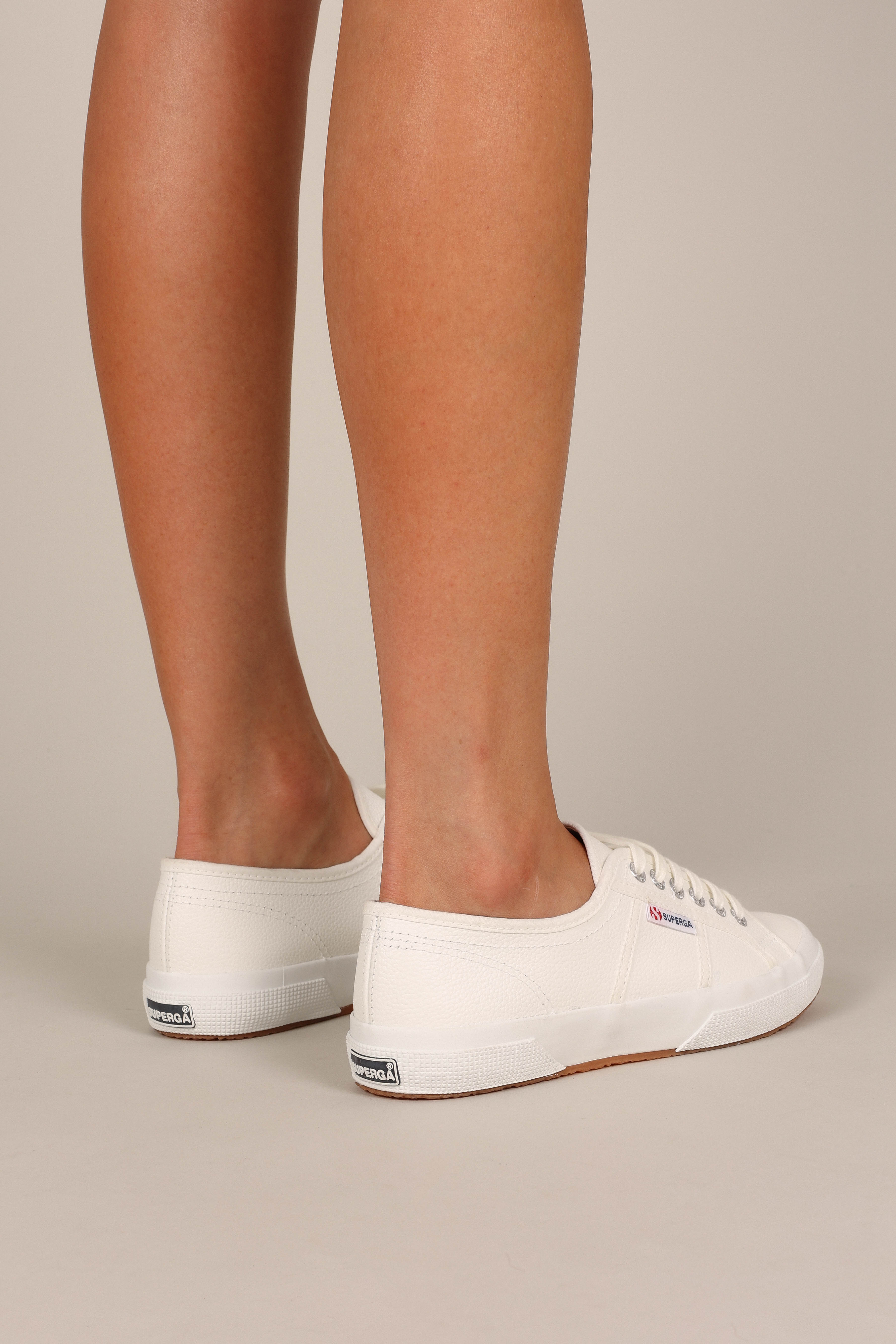 2750 EFGLU - White - Image 5