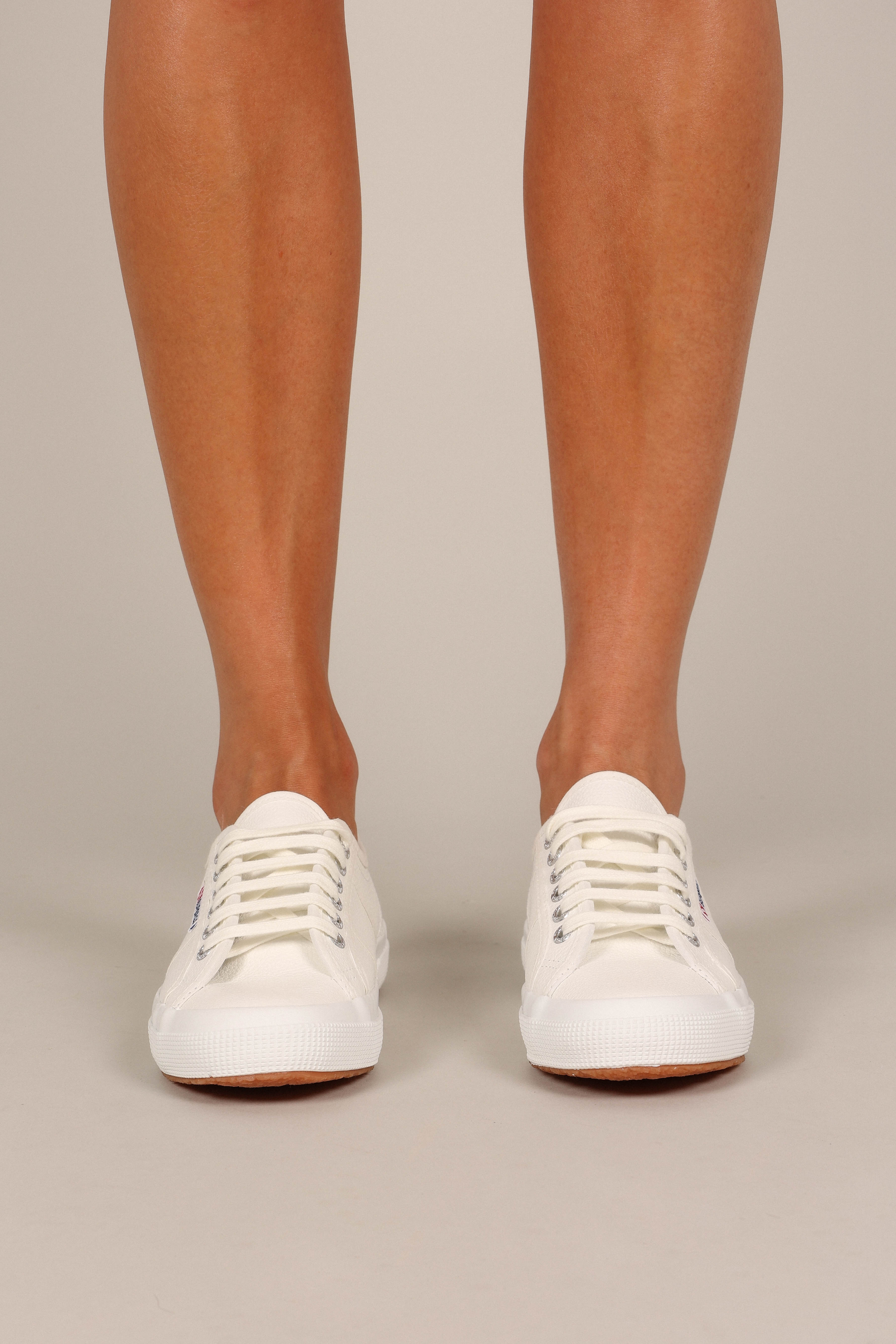 2750 EFGLU - White - Image 6