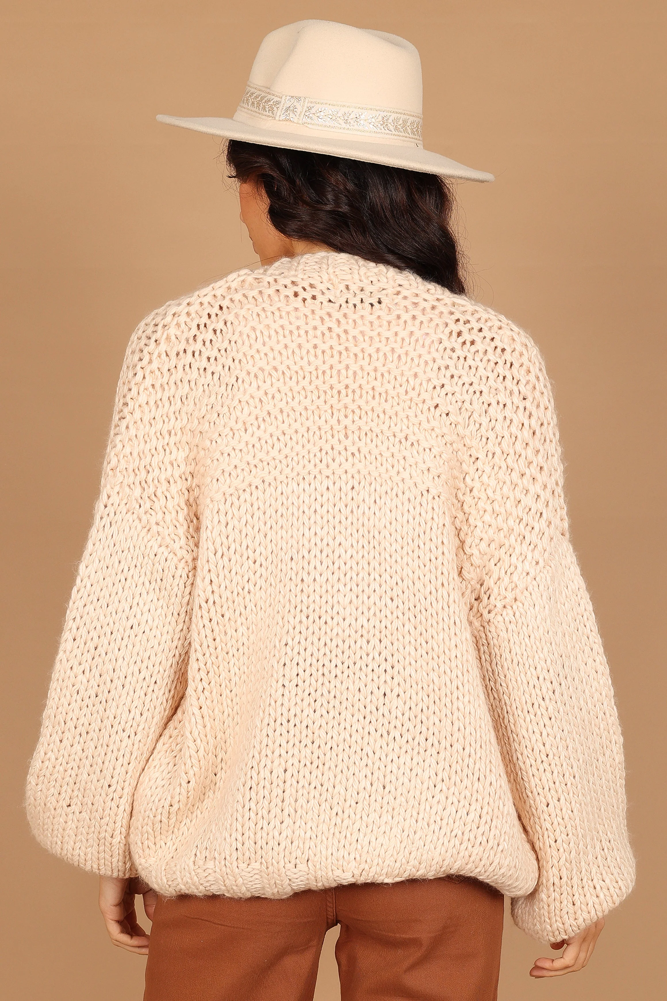 Cara Oversized Handknit Knit Sweater - Natural - Image 8