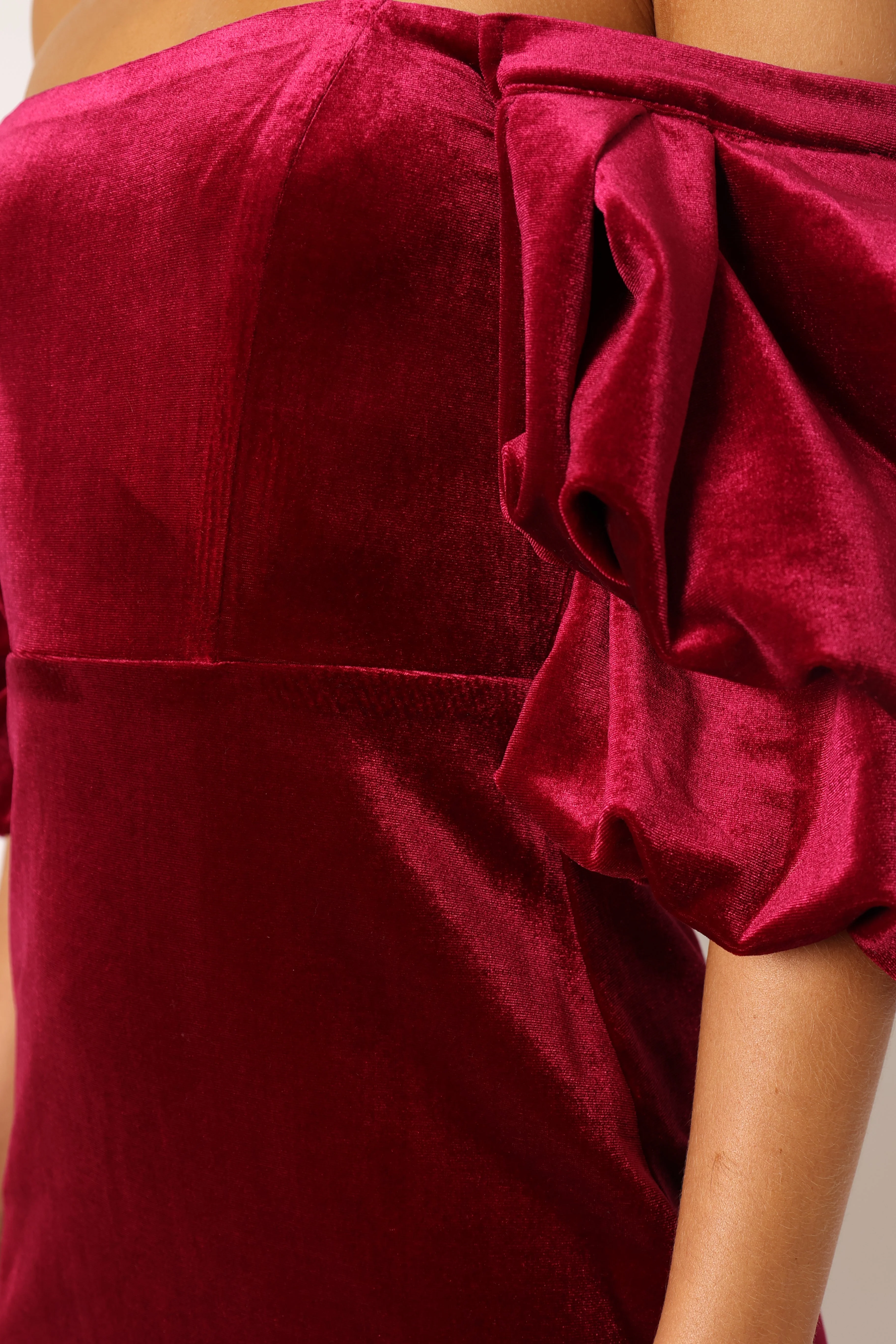 Dali Off Shoulder Velvet Mini Dress - Ruby - Image 11