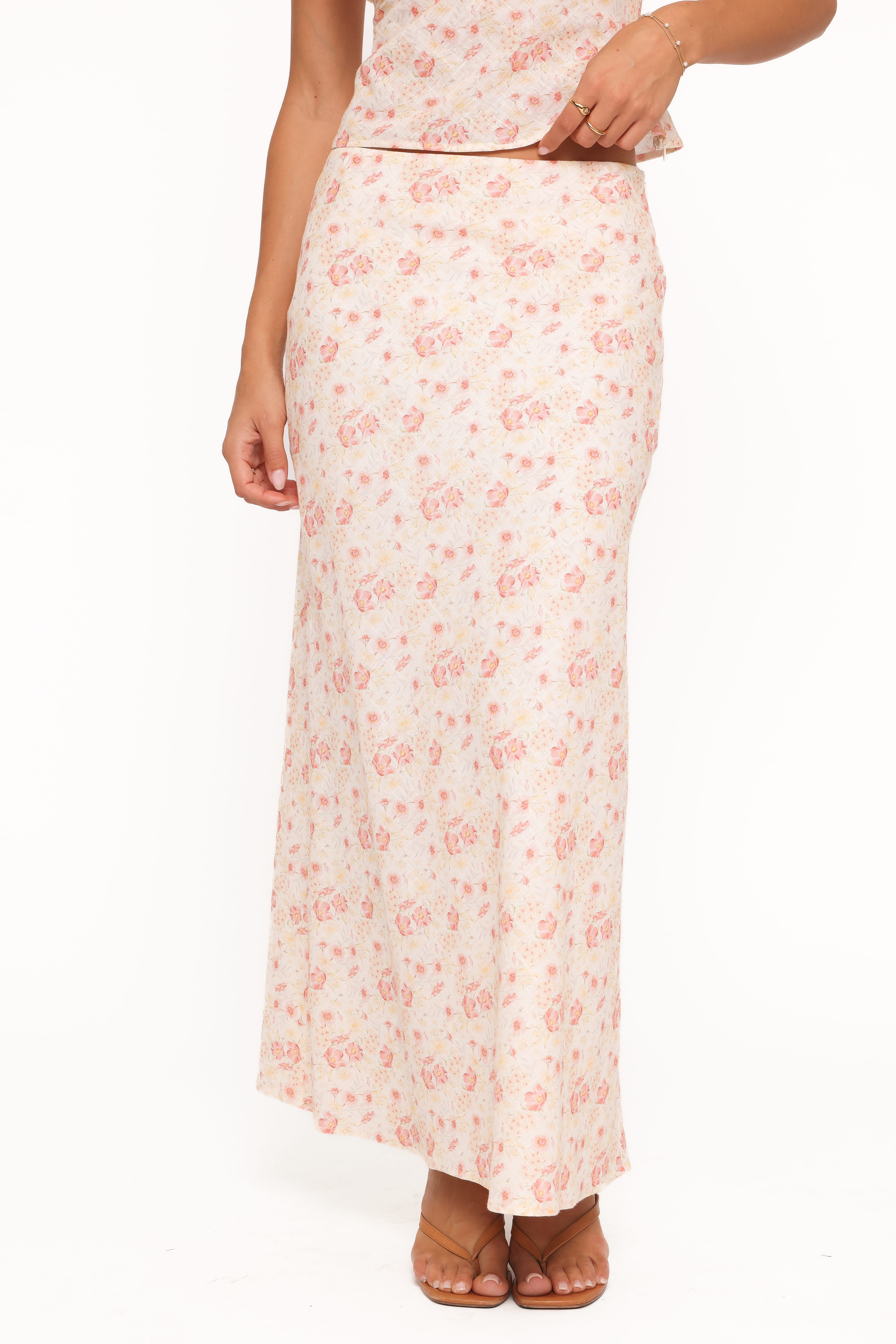 Giarda Maxi Skirt - Peach Ditsy Floral - Image 3