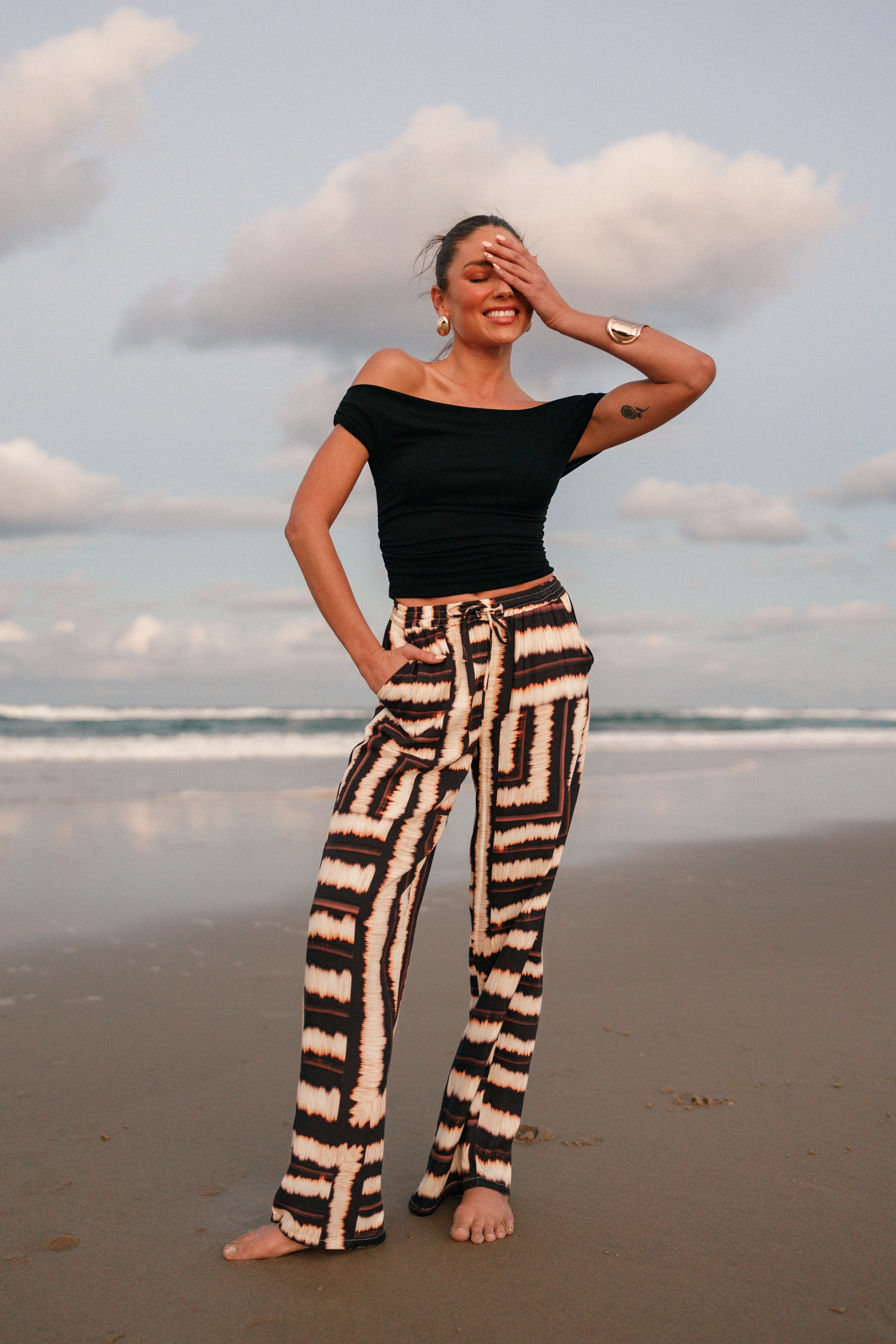 Lanna Off Shoulder Top - Black - Image 2