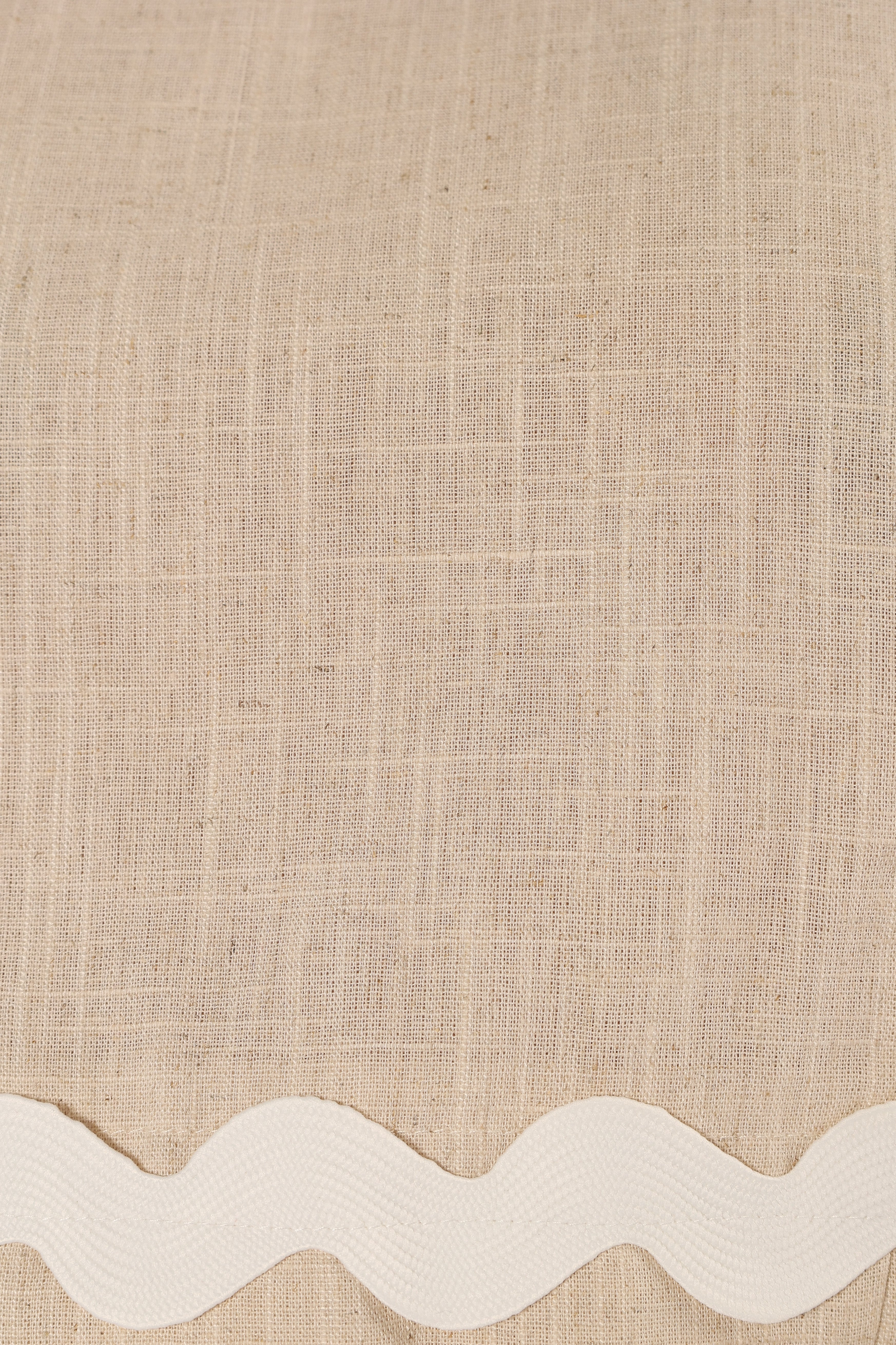 Mirabel Shorts - Beige/White - Image 7