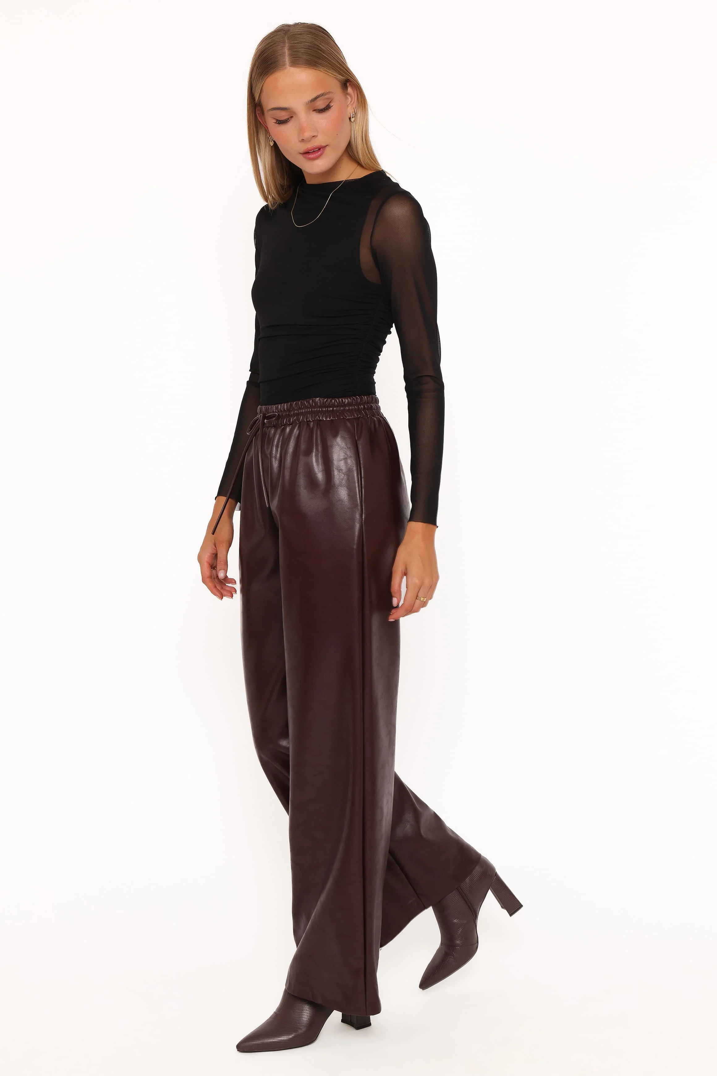 Saffron Vegan Leather Wide Leg Pant - Burgundy - Image 4