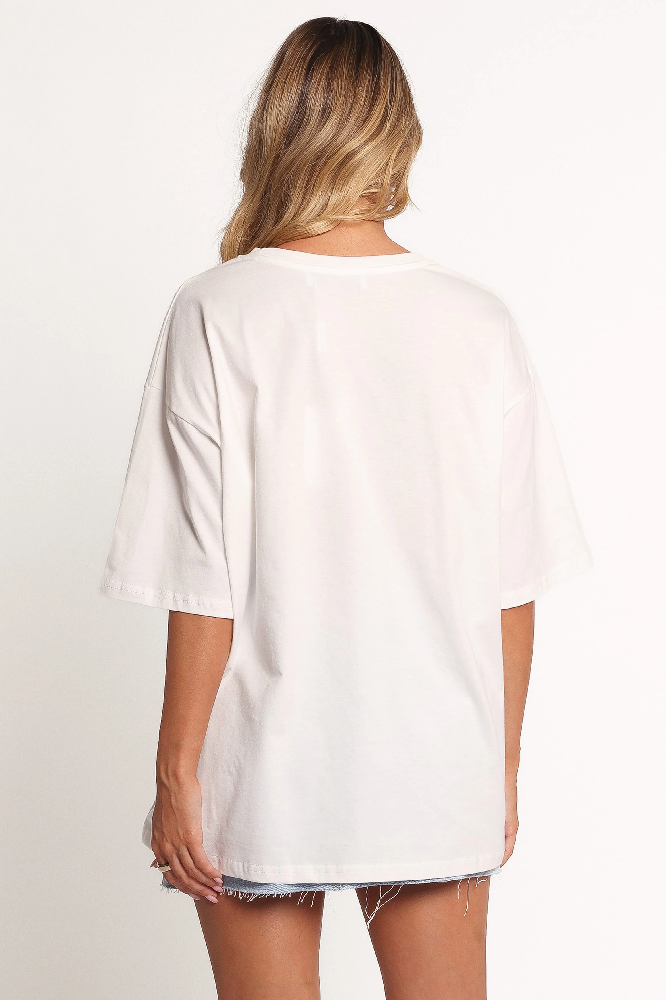 Sammie Graphic Tee - White - Image 4