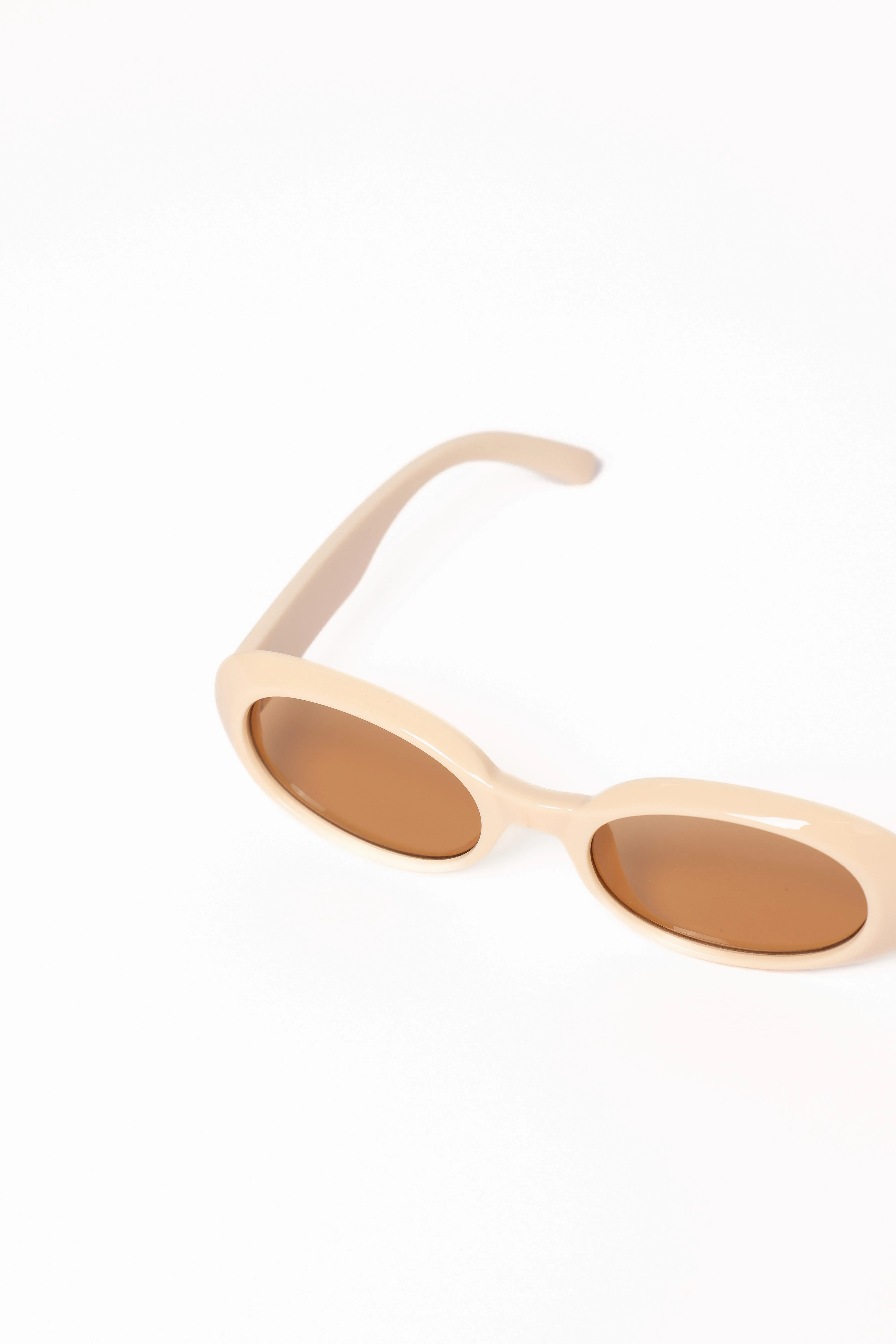 Sidney Sunglasses - Cream - Image 3