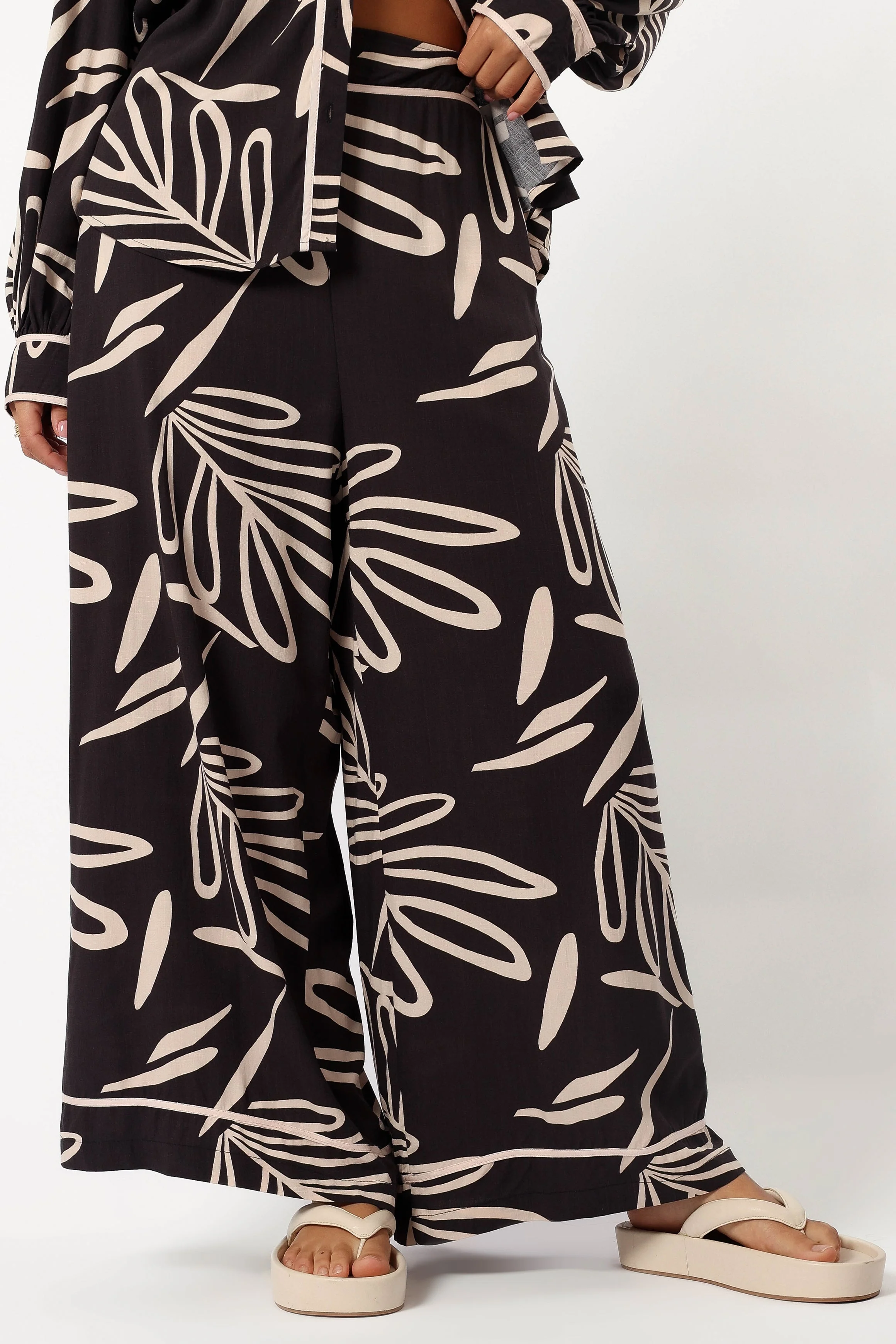 Talia Pants - Black - Image 4