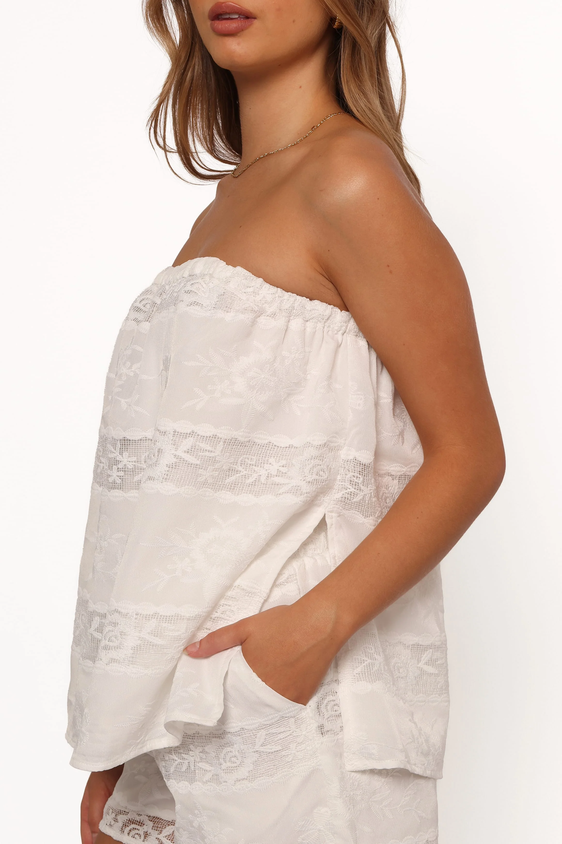 Wenira Short Set - White - Image 8